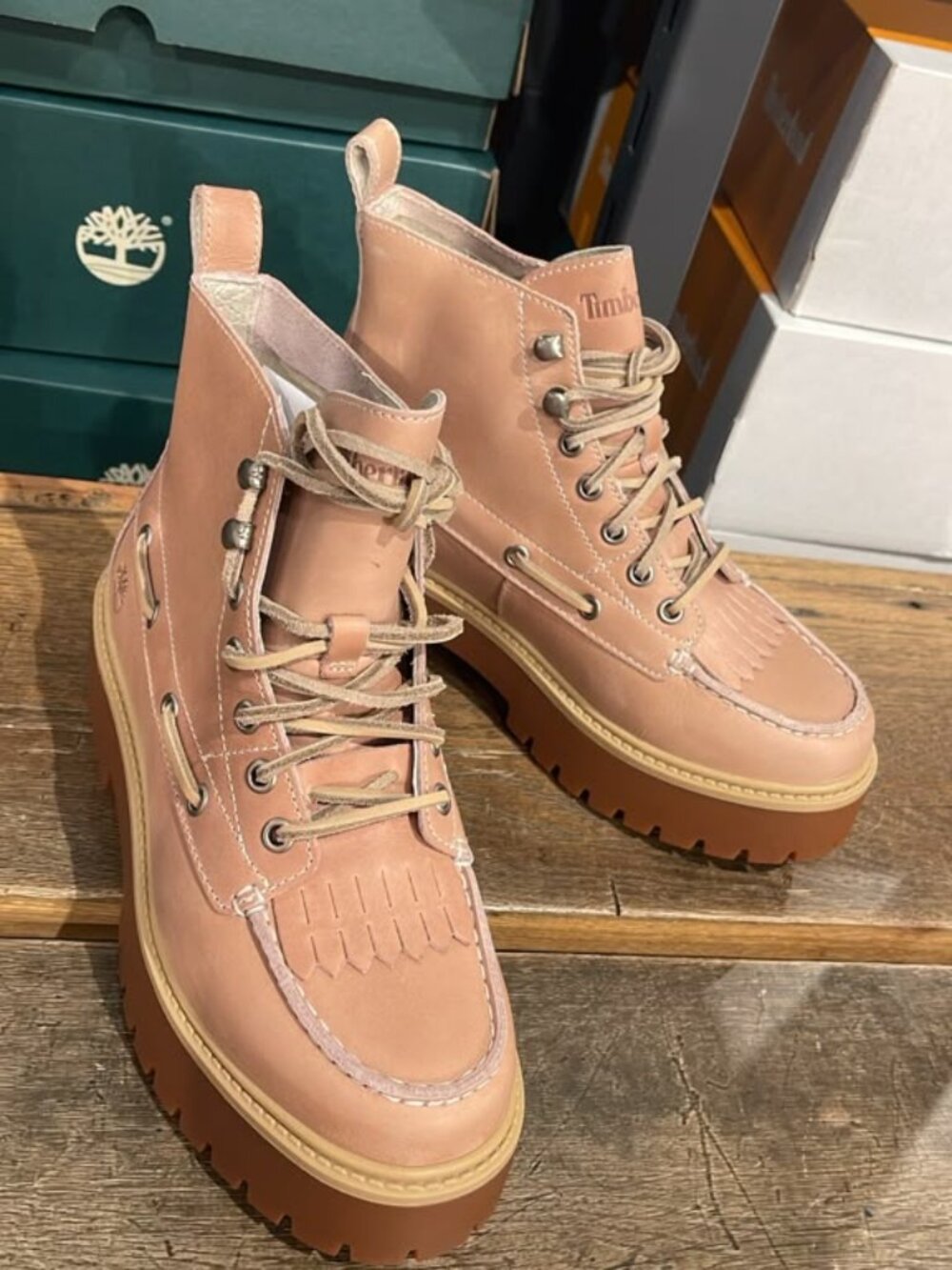 TIMBERLAND WOMEN'S STONE STREET MID LACE BOOT LIGHT PINK FULL GRAIN A27YZ-A8M